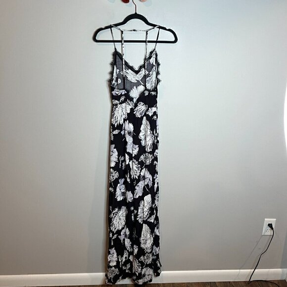 ASTR The Label Black Lace Floral Jumpsuit - Picture 6 of 7